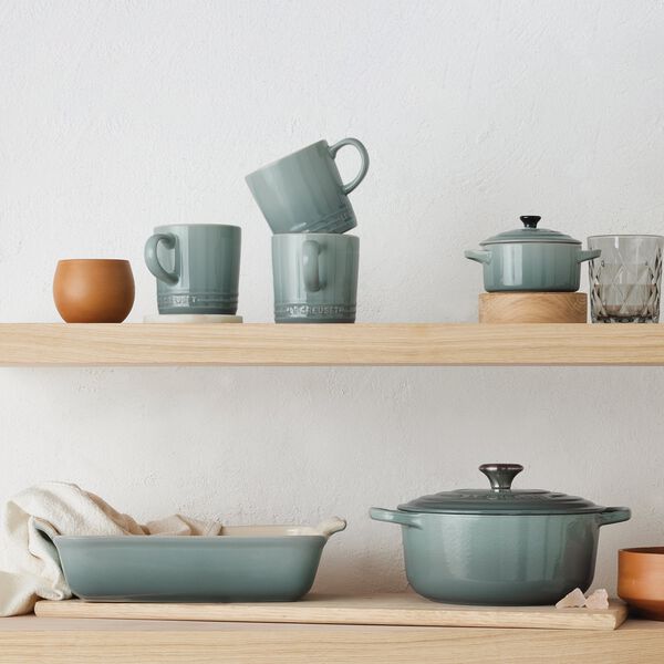 Signature st&oslash;pejern stekepanne med treh&aring;ndtak &Oslash; 28 cm, sea salt, Le Creuset