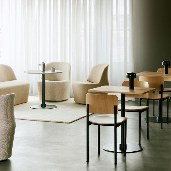 Plan Chair, lakkert eik/svart, Fredericia Furniture