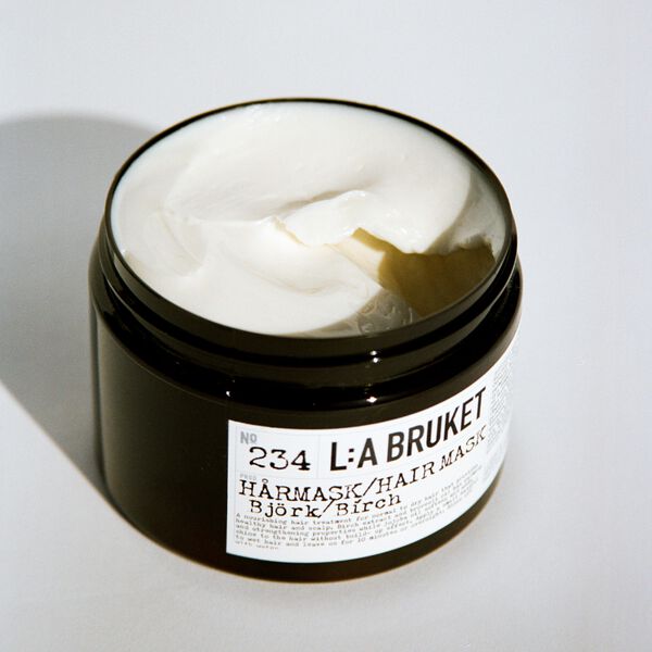 No. 234 h&aring;rmaske, bj&oslash;rk, L:a Bruket