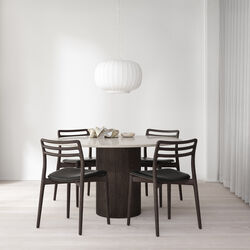 Vipp481 Cabin spisebordsstol, mørkbeiset eik/sort Vipp481 Cabin spisebordsstol, mørkbeiset eik/sort, Vipp