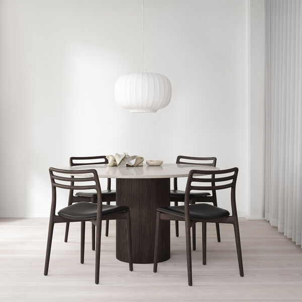 Vipp481 Cabin spisebordsstol, mørkbeiset eik/sort Vipp481 Cabin spisebordsstol, mørkbeiset eik/sort, Vipp