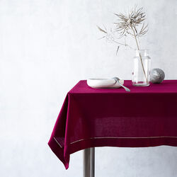 Duk med hullsøm, rød, Langkilde & Søn