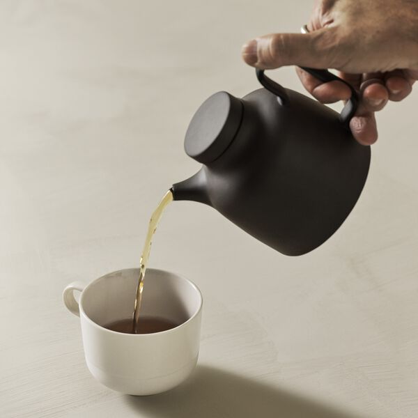 Sand Secrets Tea Pot, black clay, Design House Stockholm