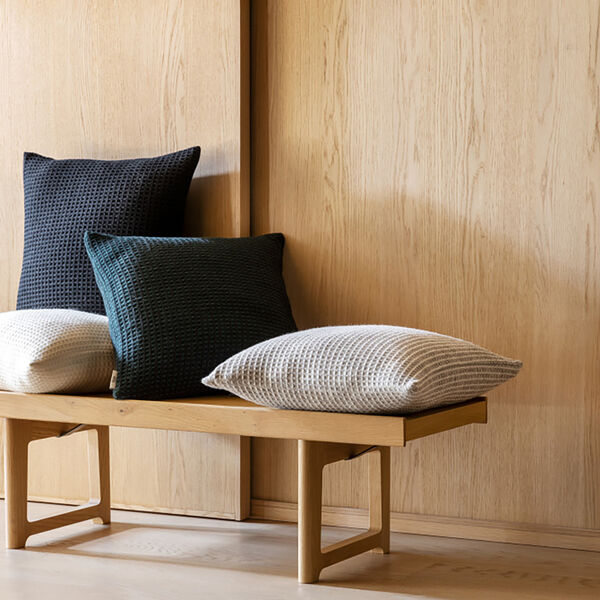 Vega Pute, Dark Green Vega Pute, Dark Green, Røros Tweed